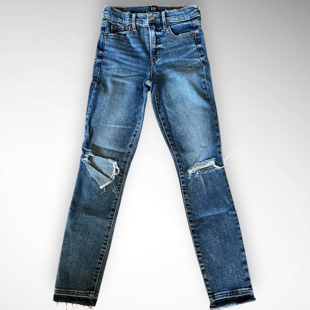 GAP Women's Indigo‎ Distressed True Skinny Jeans With Raw Hem Size 25 | EUC